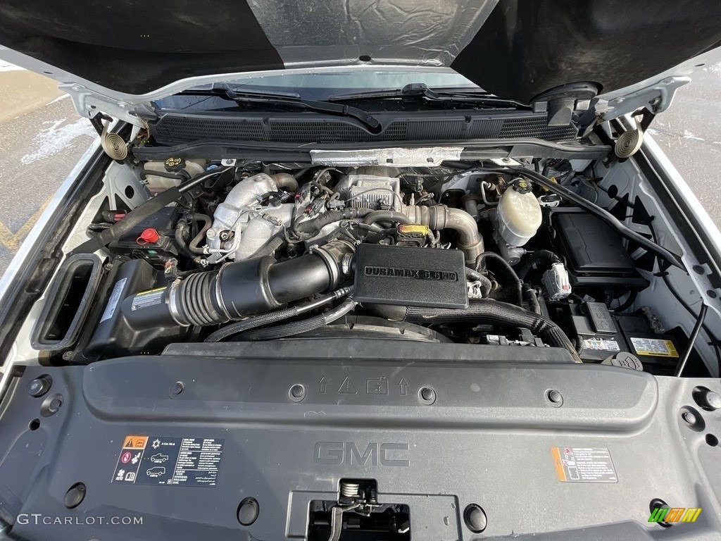 2017 GMC Sierra 3500HD Denali Crew Cab 4x4 Engine Photos