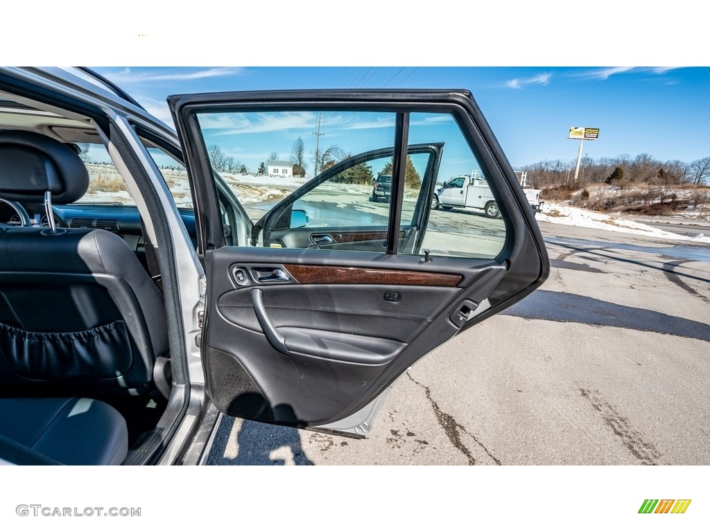 2005 Mercedes-Benz C 240 Wagon Black Door Panel Photo #143714302