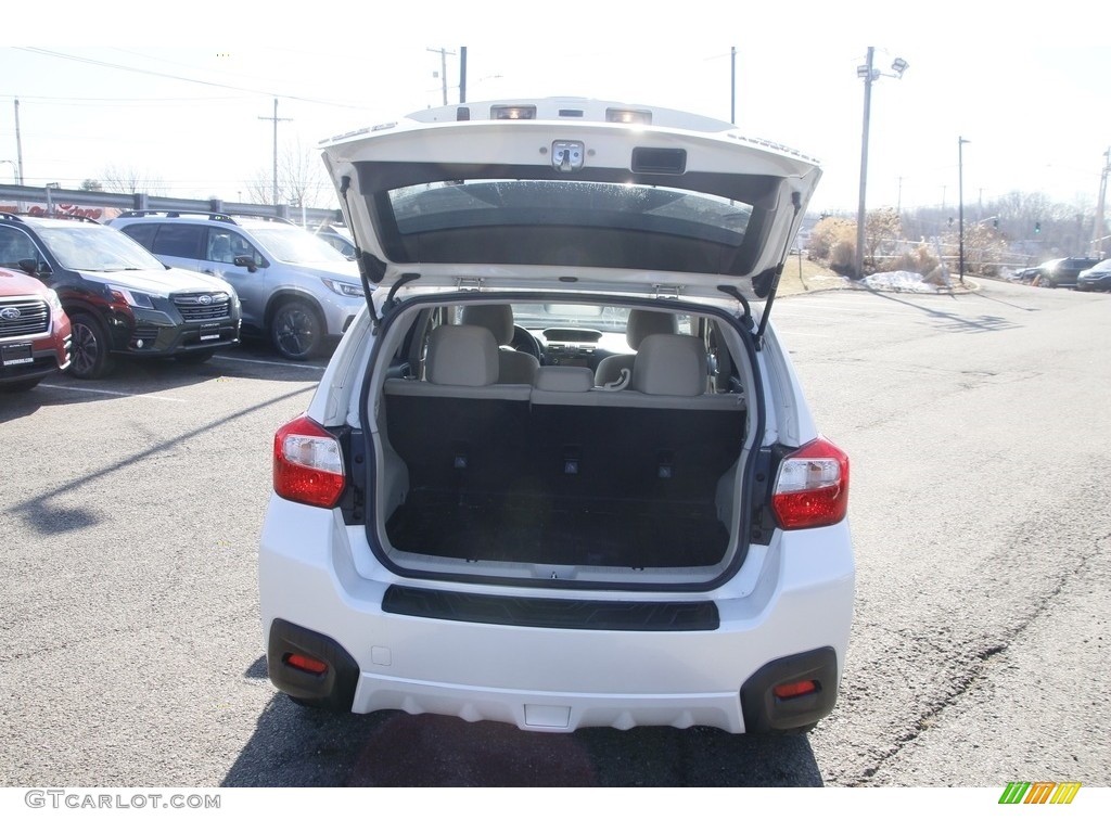 2014 XV Crosstrek 2.0i Premium - Satin White Pearl / Ivory photo #14