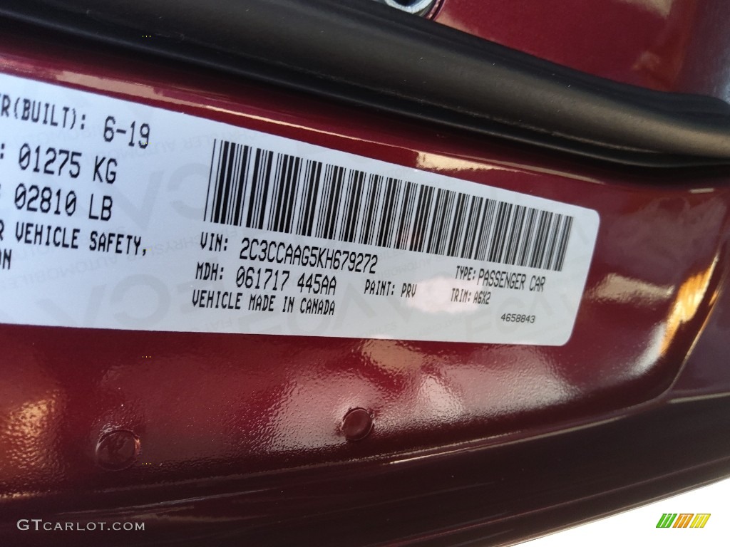 2019 300 Touring - Velvet Red Pearl / Linen/Black photo #34