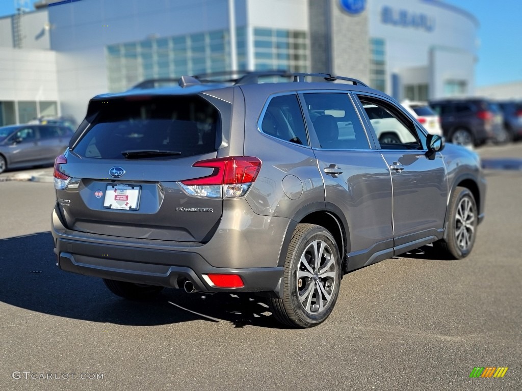 2019 Forester 2.5i Limited - Sepia Bronze Metallic / Black photo #22