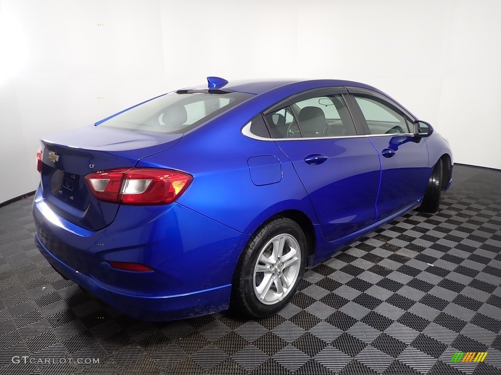 2018 Cruze LT - Kinetic Blue Metallic / Jet Black photo #14