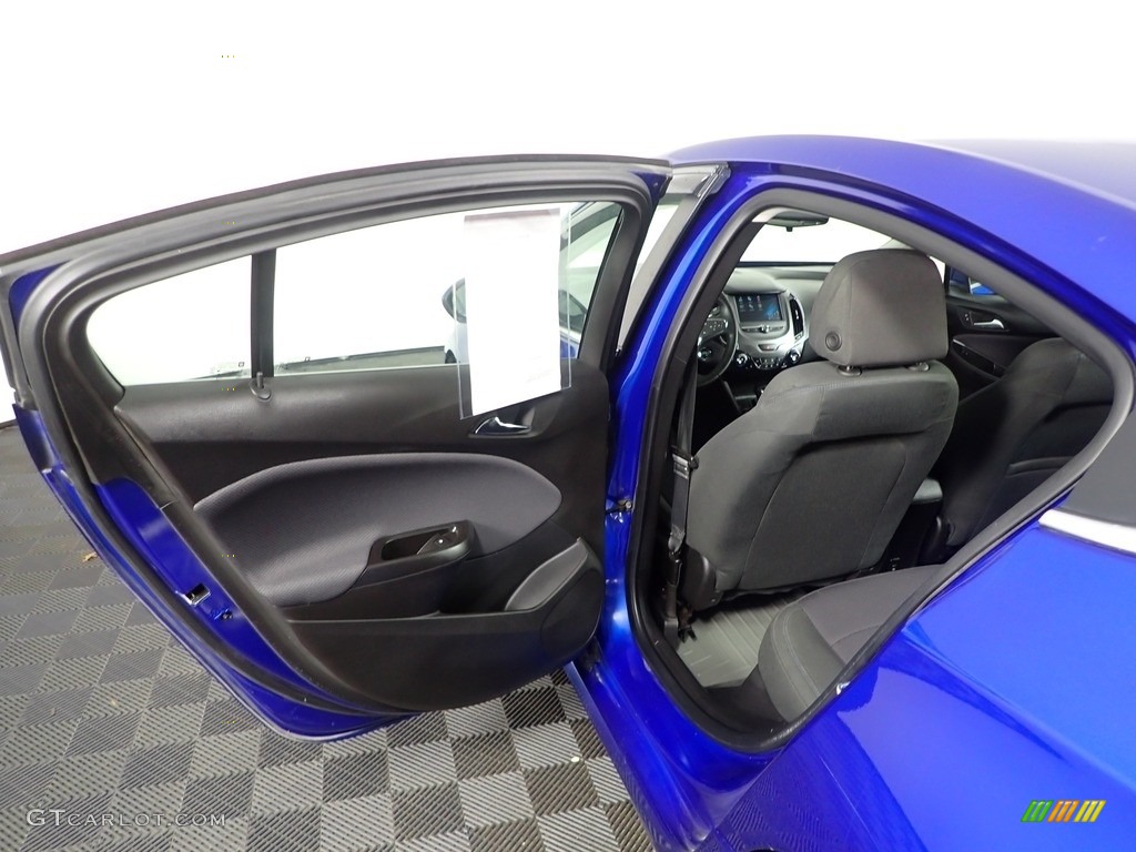 2018 Cruze LT - Kinetic Blue Metallic / Jet Black photo #27