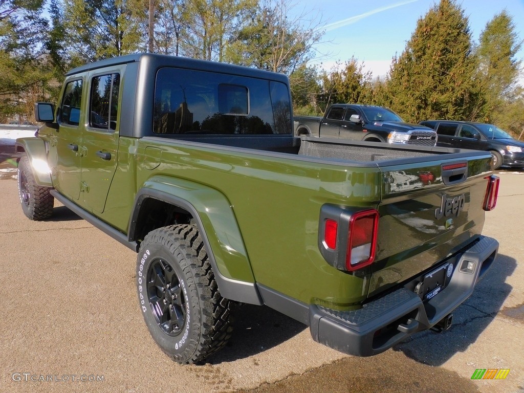 2022 Gladiator Willys 4x4 - Sarge Green / Black photo #8