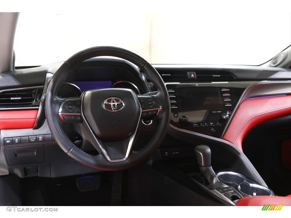 2019 Camry XSE - Celestial Silver Metallic / Red photo #6