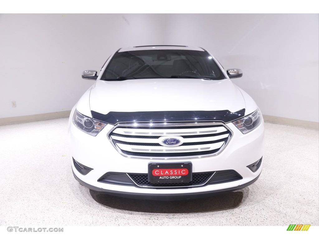 2018 Taurus Limited AWD - White Platinum / Charcoal Black photo #2
