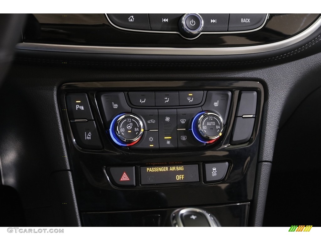 2017 Buick Encore Essence AWD Controls Photos
