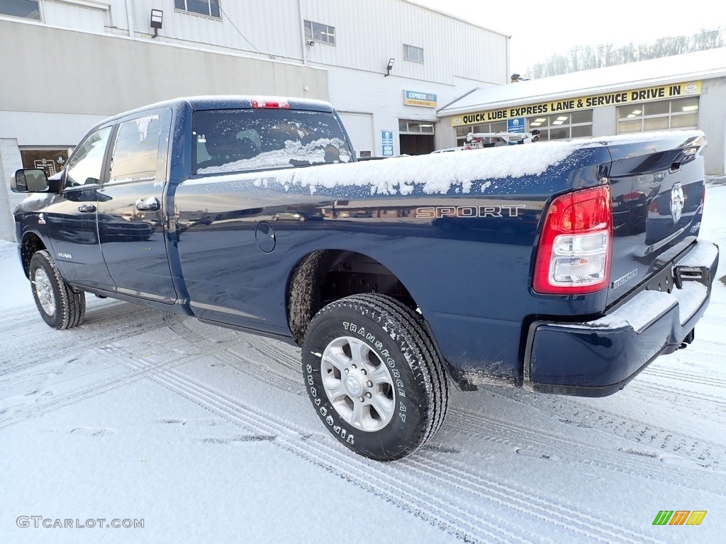 2022 3500 Big Horn Crew Cab 4x4 - Patriot Blue Pearl / Black photo #3