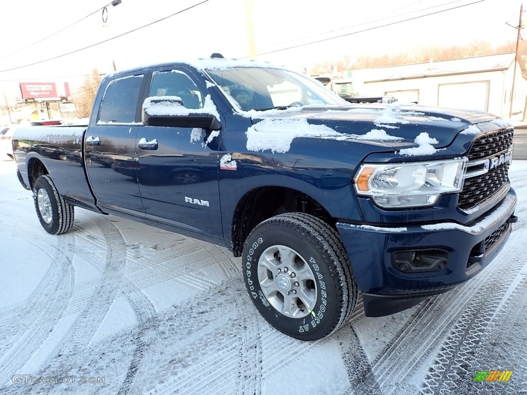 2022 3500 Big Horn Crew Cab 4x4 - Patriot Blue Pearl / Black photo #7