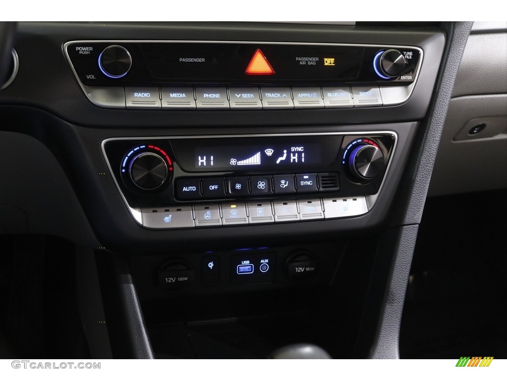 2019 Sonata SEL - Machine Gray / Gray photo #12