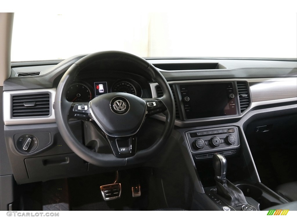 2019 Volkswagen Atlas SE R-Line 4Motion Titan Black Dashboard Photo #143734999