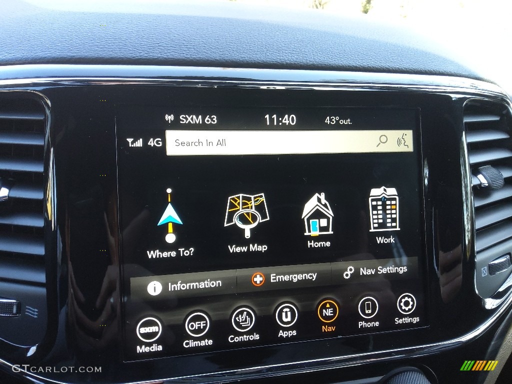 2022 Jeep Grand Cherokee Laredo X 4x4 Controls Photo #143735413