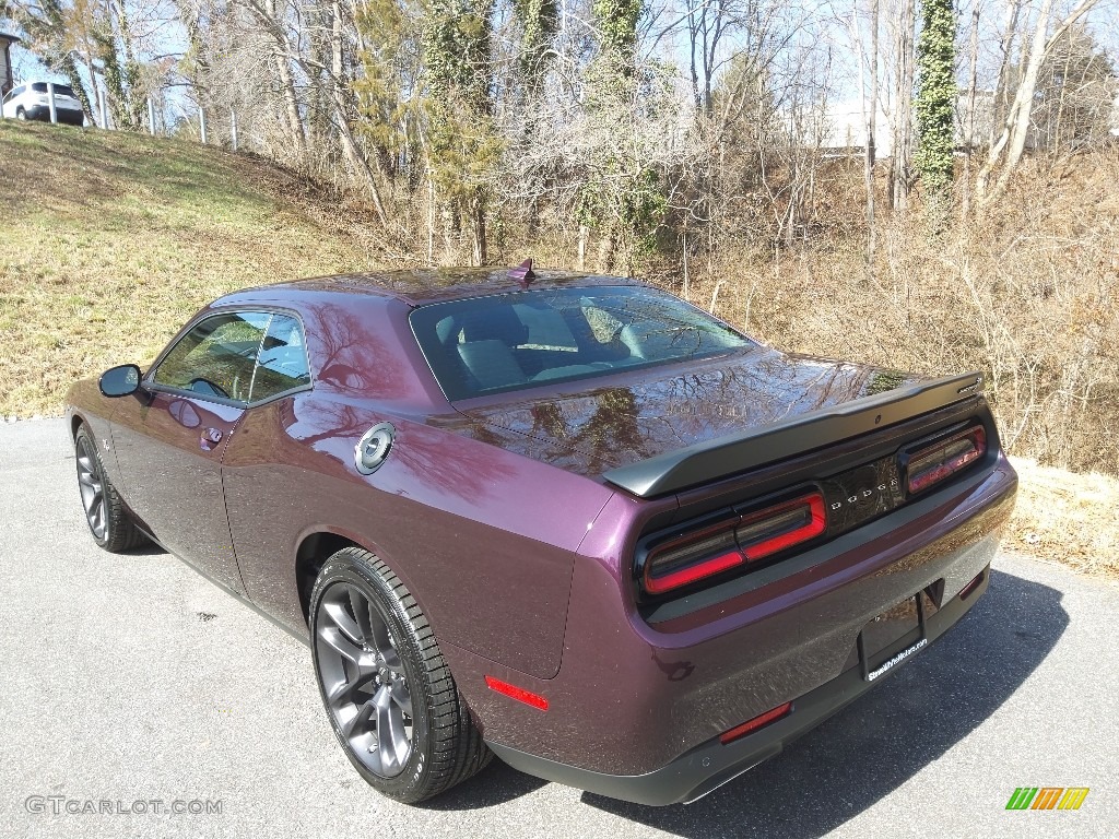 2021 Challenger R/T Scat Pack Shaker - Hellraisin / Black photo #8