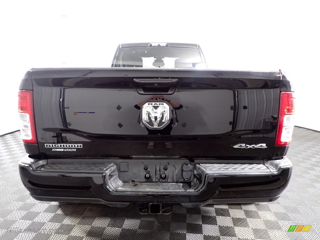 2021 3500 Big Horn Crew Cab 4x4 - Black / Black photo #10