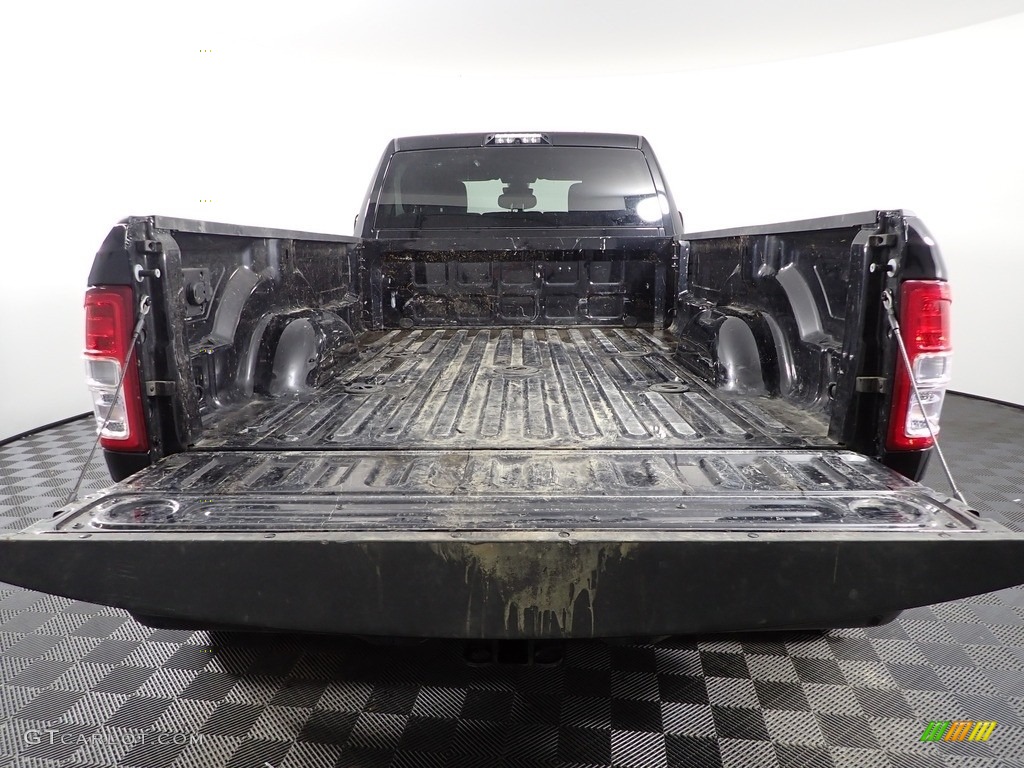 2021 3500 Big Horn Crew Cab 4x4 - Black / Black photo #11