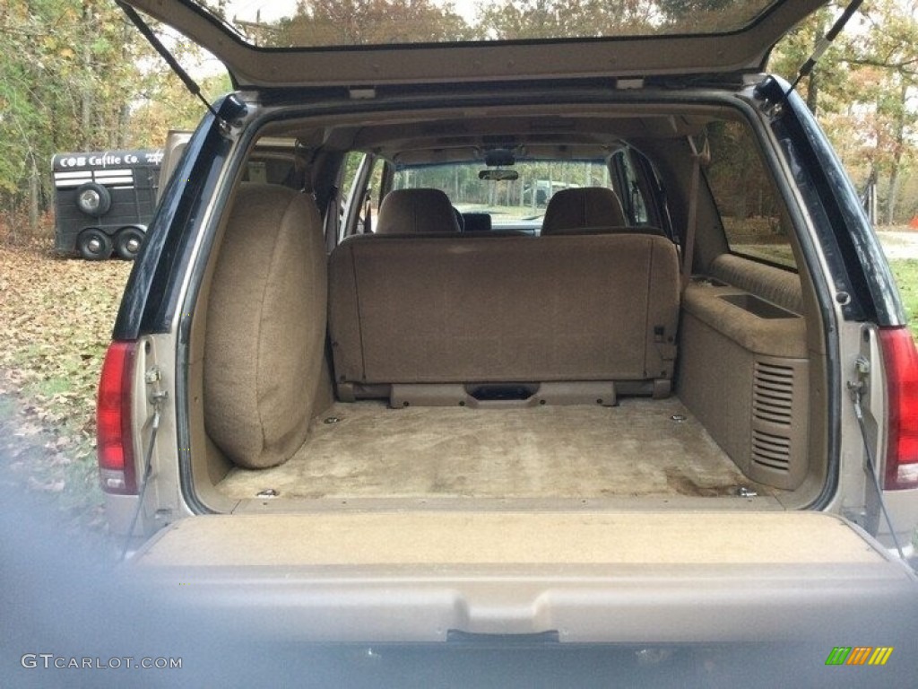 1993 Chevrolet Suburban K2500 4x4 Trunk Photos