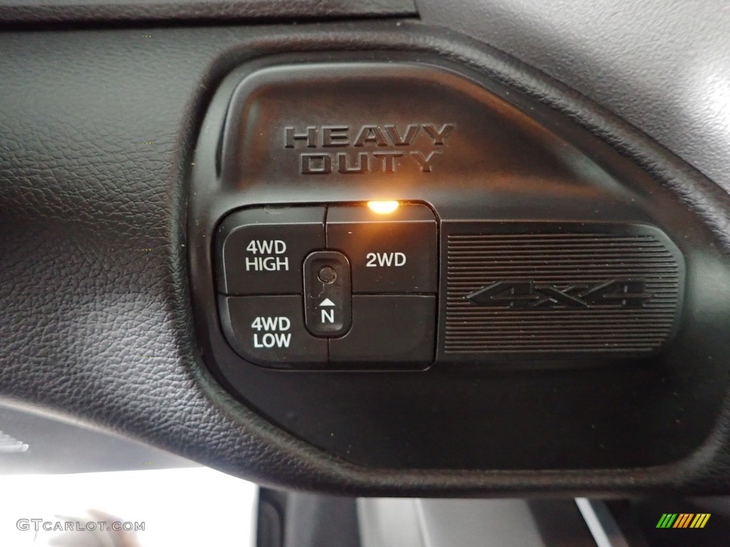 2021 3500 Big Horn Crew Cab 4x4 - Black / Black photo #25