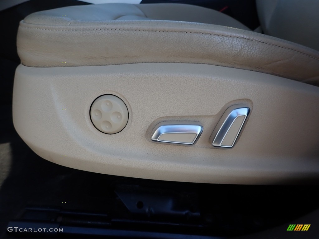 2013 A4 2.0T quattro Sedan - Ice Silver Metallic / Velvet Beige/Black photo #27