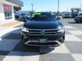 Deep Black Pearl - Atlas Cross Sport SEL Premium 4Motion Photo No. 2