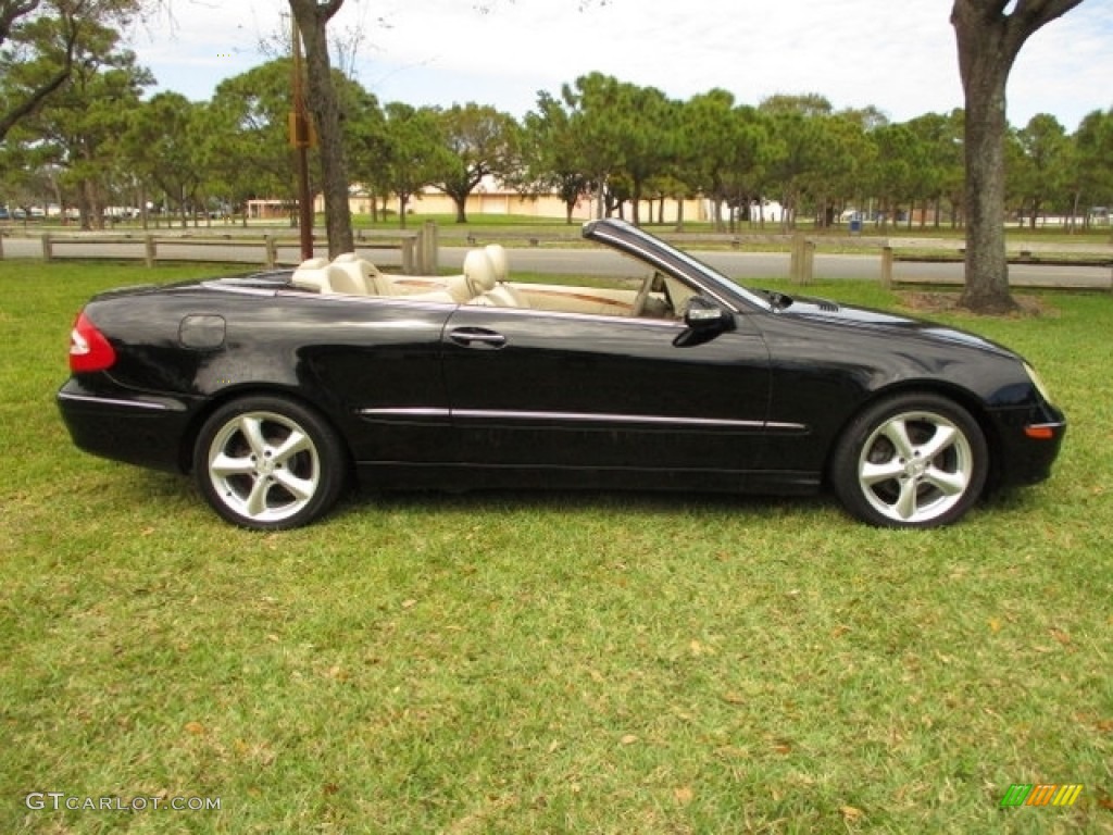 2005 CLK 320 Cabriolet - Black / Stone photo #17