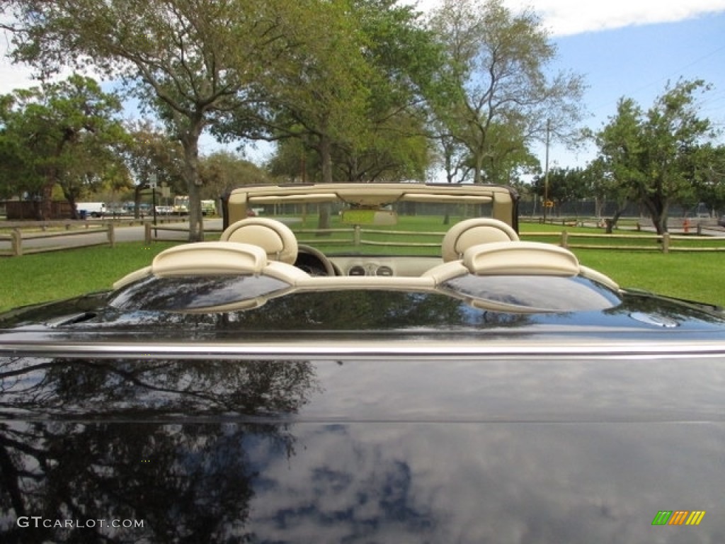 2005 CLK 320 Cabriolet - Black / Stone photo #23