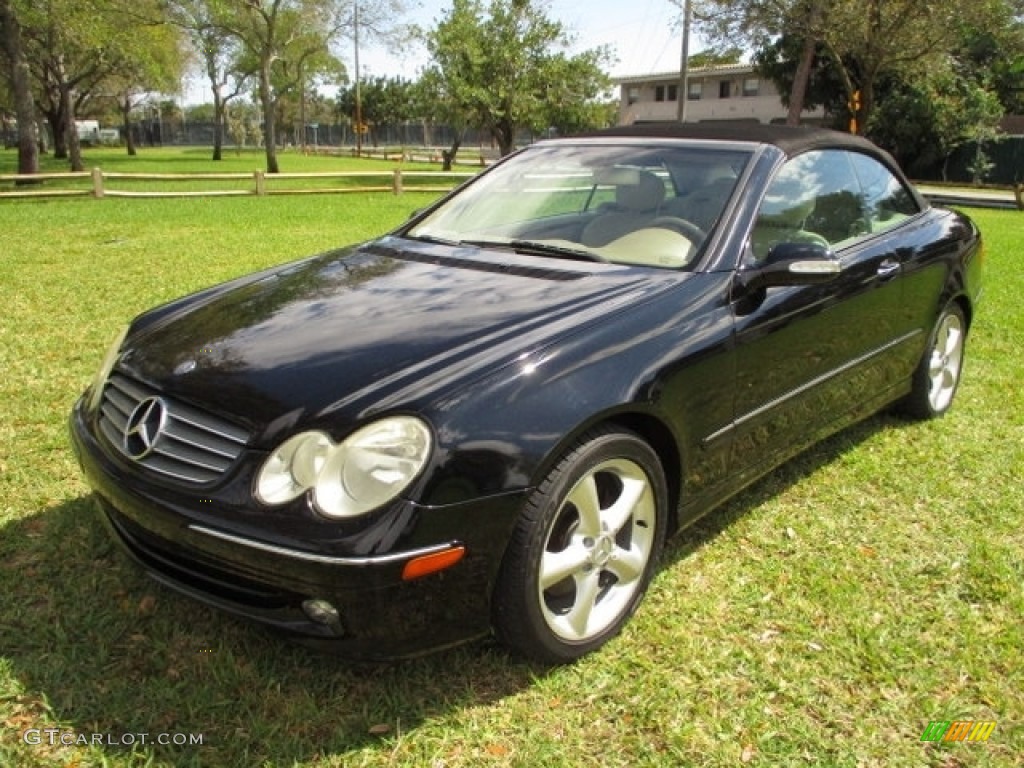 2005 CLK 320 Cabriolet - Black / Stone photo #38