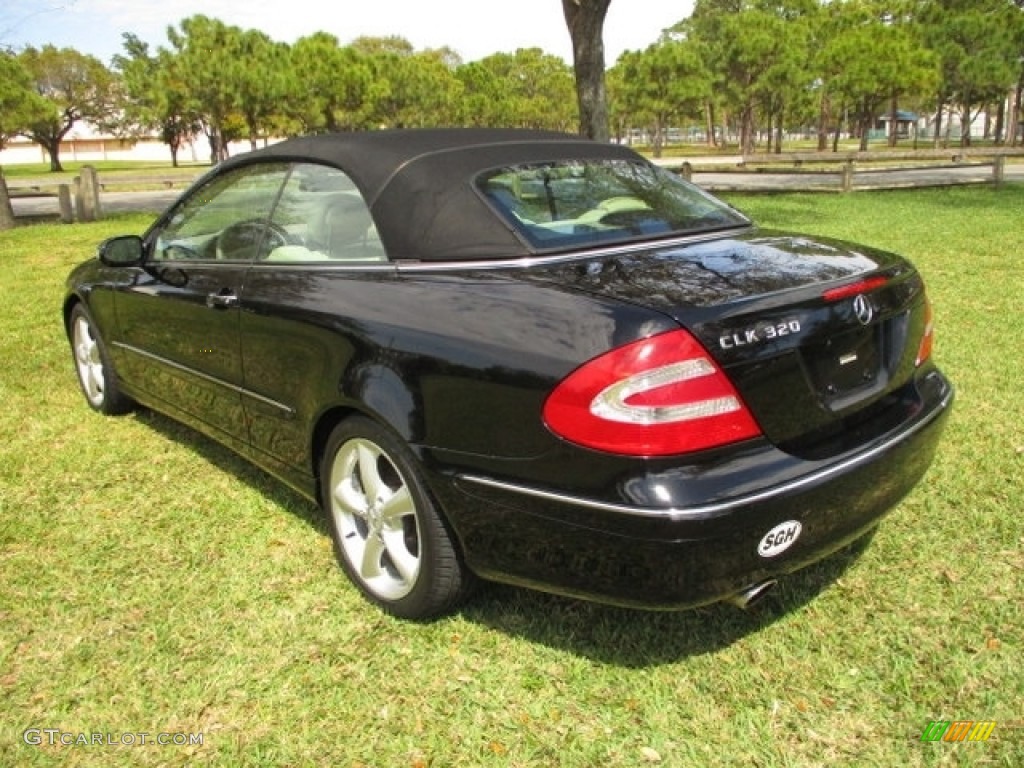 2005 CLK 320 Cabriolet - Black / Stone photo #41