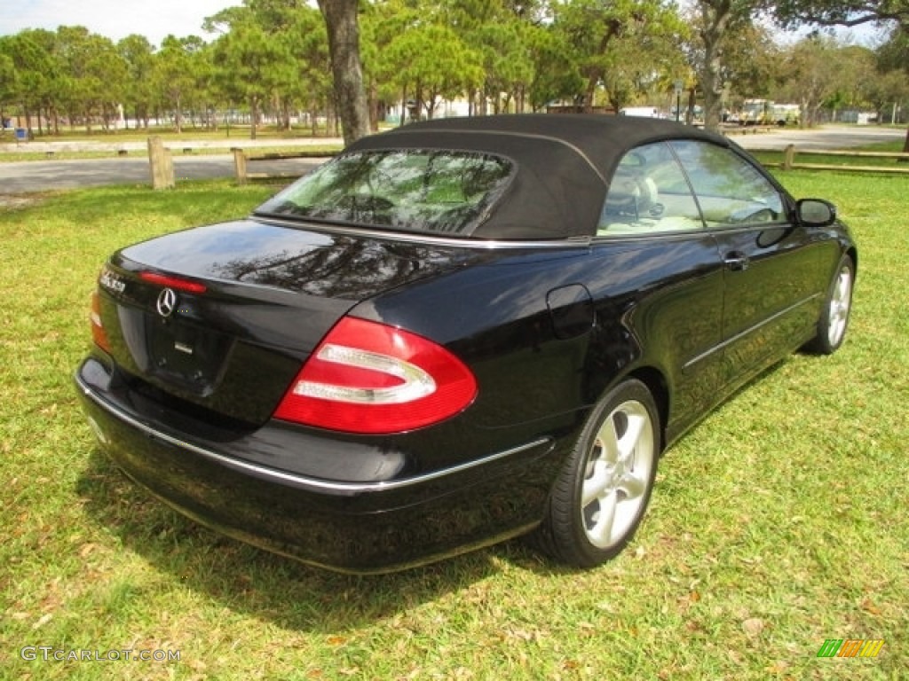 2005 CLK 320 Cabriolet - Black / Stone photo #45