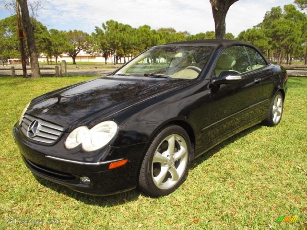 2005 CLK 320 Cabriolet - Black / Stone photo #61