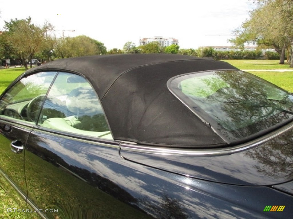 2005 CLK 320 Cabriolet - Black / Stone photo #67