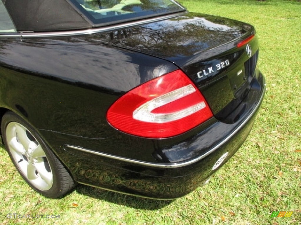 2005 CLK 320 Cabriolet - Black / Stone photo #72
