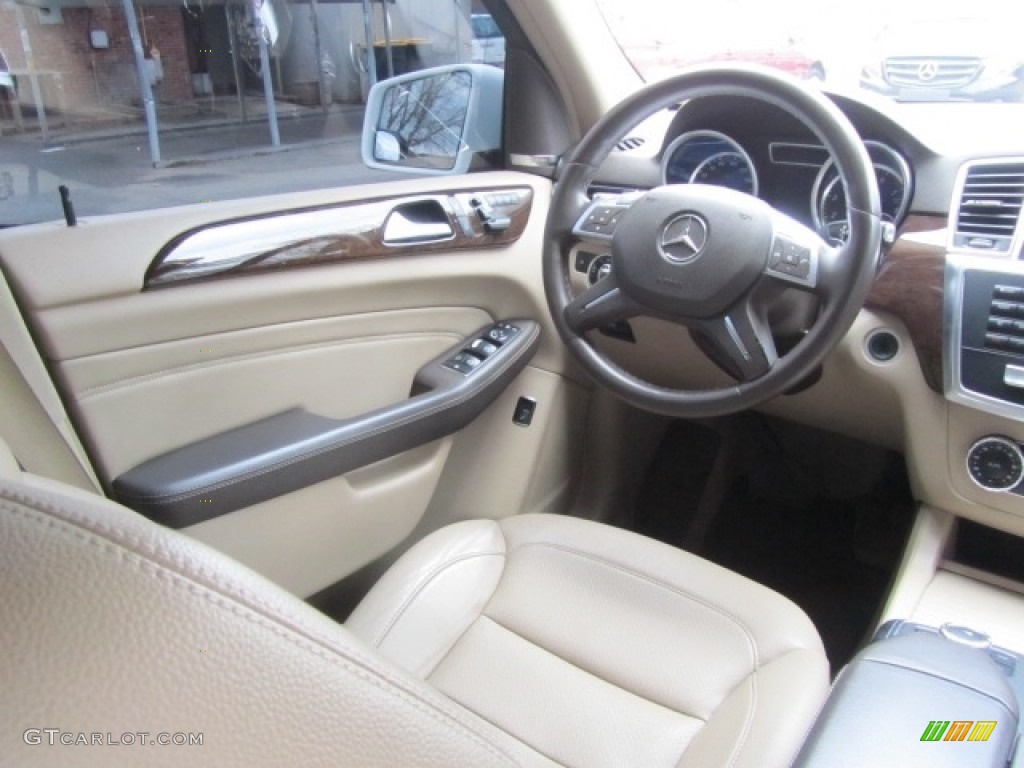 2014 ML 350 4Matic - Polar White / Almond Beige photo #12