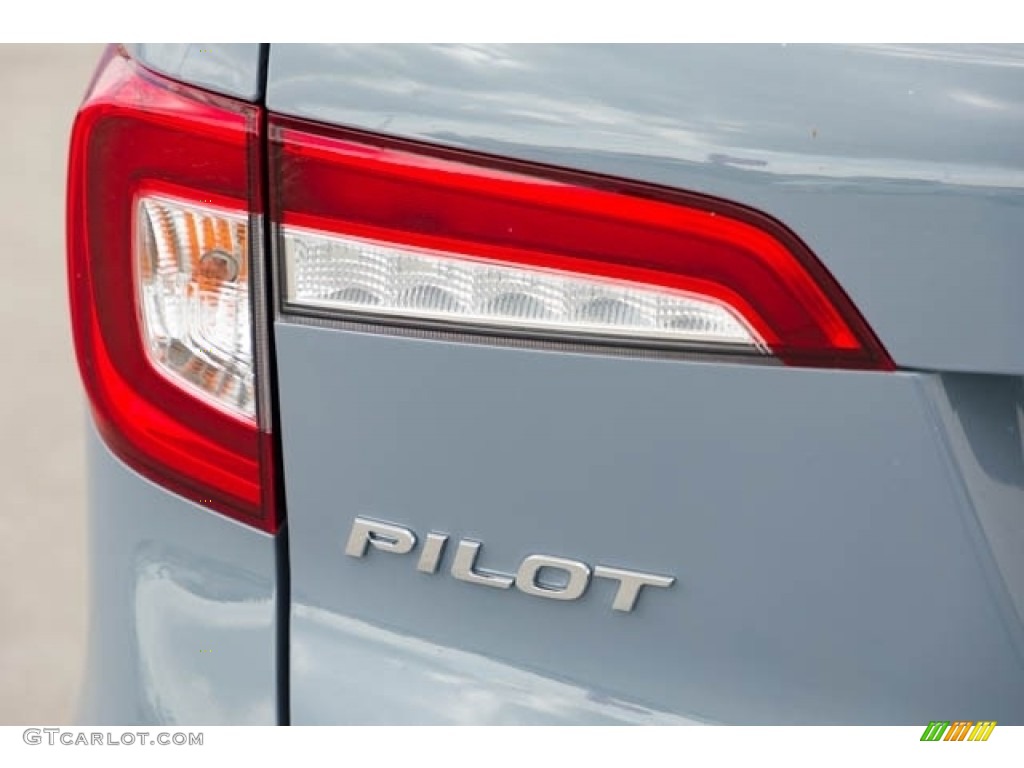2022 Honda Pilot Special Edition AWD Marks and Logos Photo #143749868