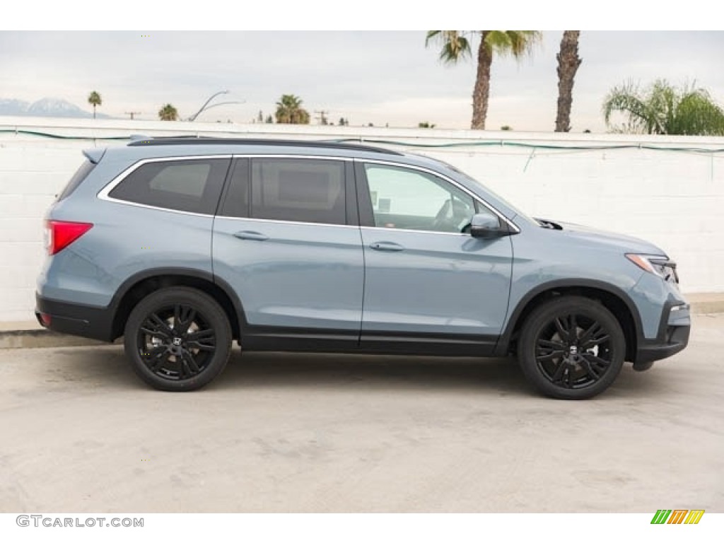 Sonic Gray Pearl 2022 Honda Pilot Special Edition AWD Exterior Photo #143749898