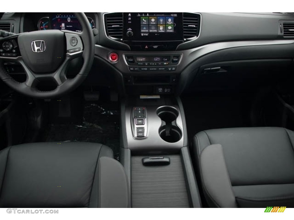 2022 Honda Pilot Special Edition AWD Black Dashboard Photo #143750009