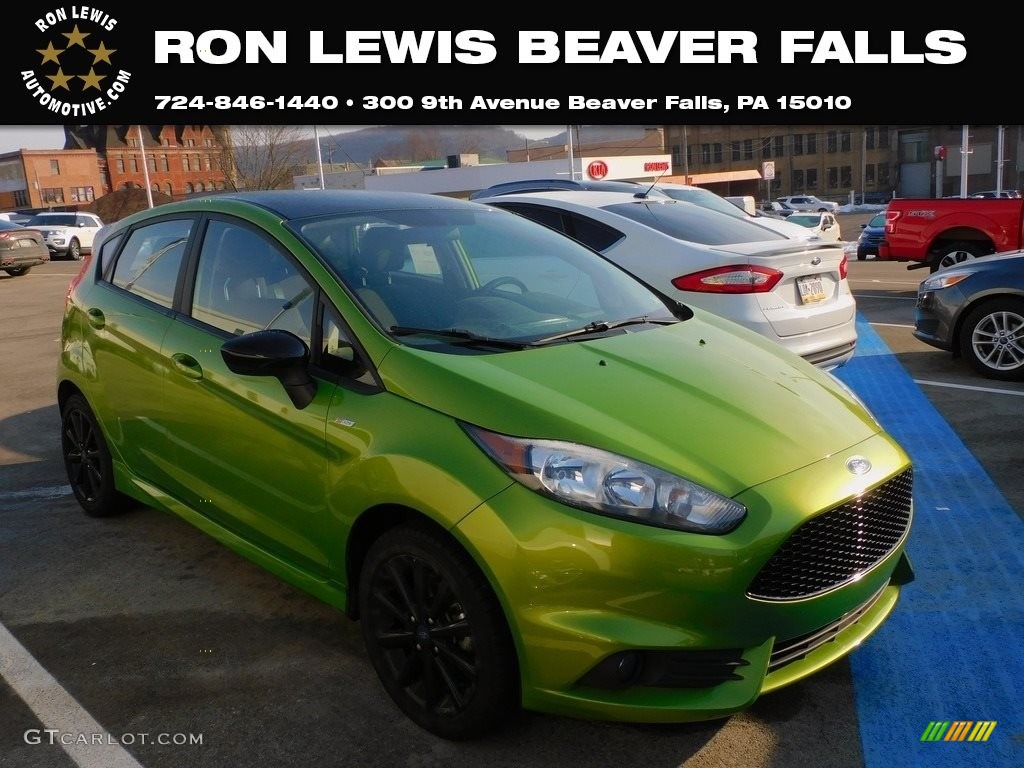 2019 Fiesta ST-Line Hatchback - Outrageous Green / Charcoal Black photo #1