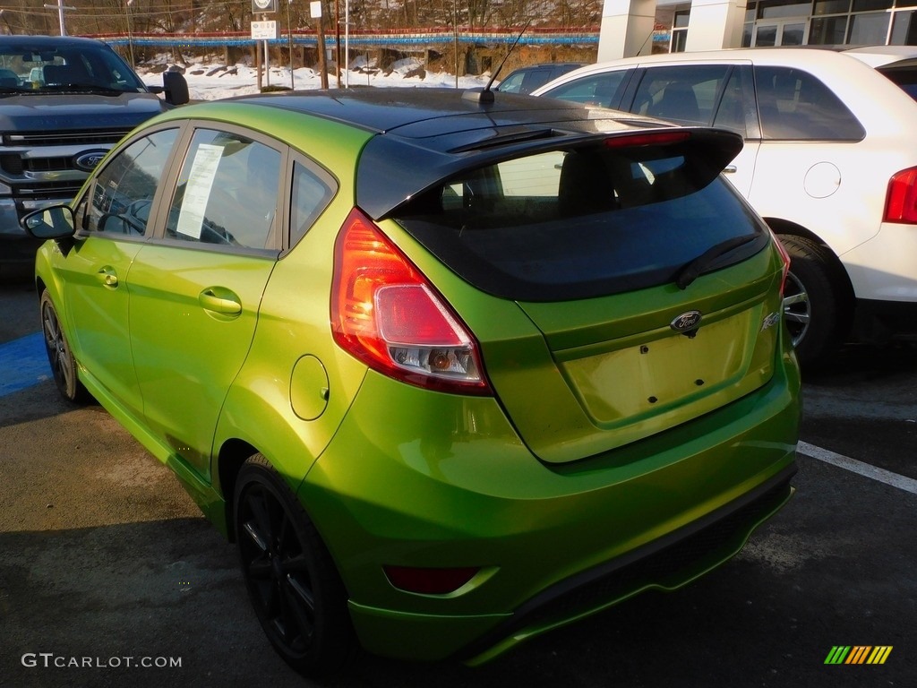 2019 Fiesta ST-Line Hatchback - Outrageous Green / Charcoal Black photo #3