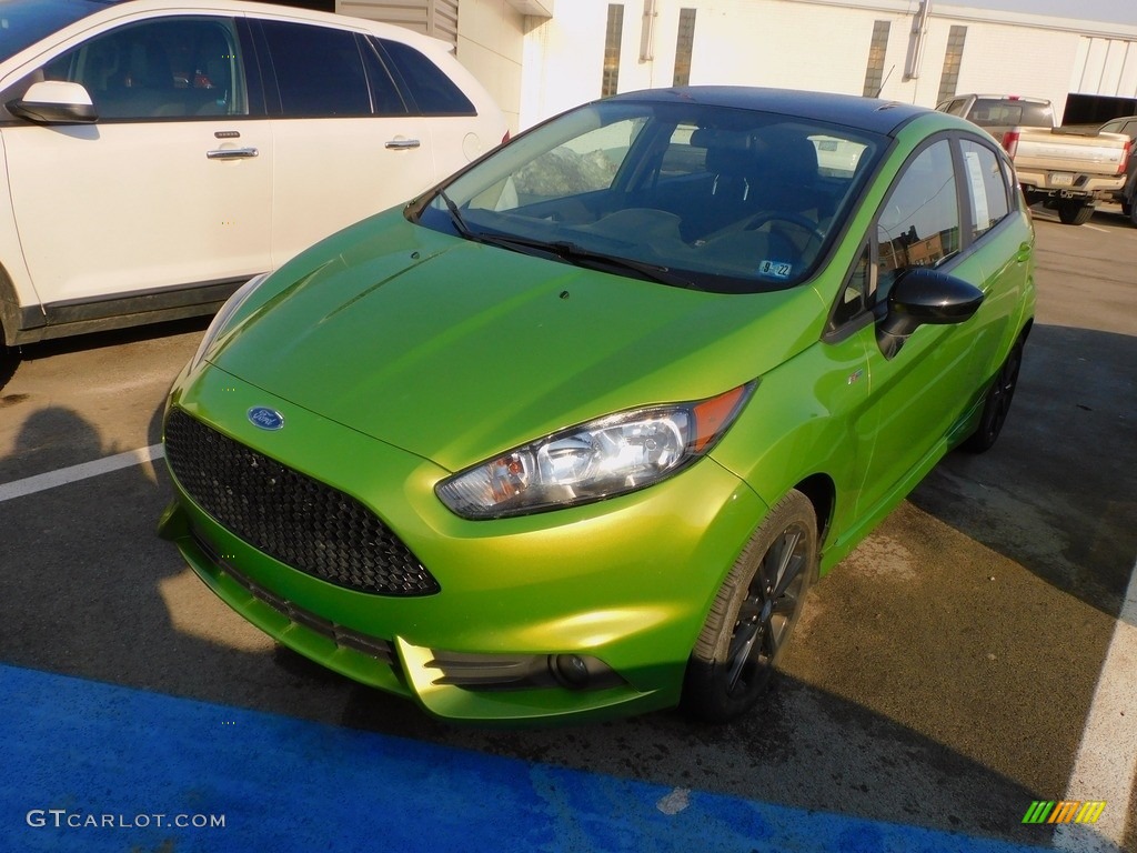 2019 Fiesta ST-Line Hatchback - Outrageous Green / Charcoal Black photo #4