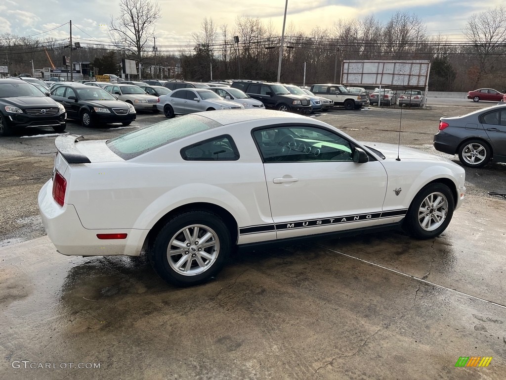 2009 Mustang V6 Coupe - Performance White / Light Graphite photo #10