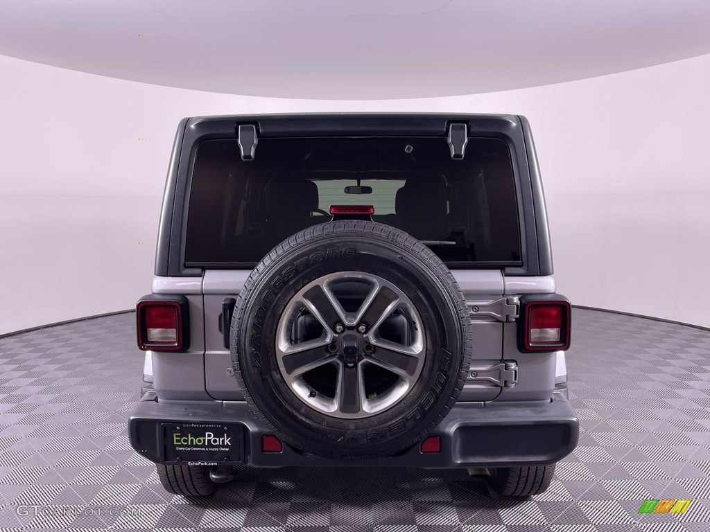 2020 Wrangler Unlimited Sahara 4x4 - Billet Silver Metallic / Black photo #6