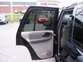 Black - TrailBlazer LS 4x4 Photo No. 17