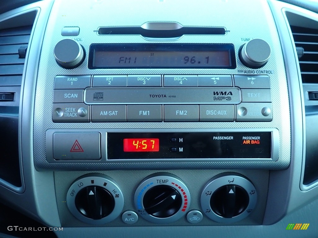 2010 Tacoma SR5 Access Cab - Silver Streak Mica / Graphite photo #19