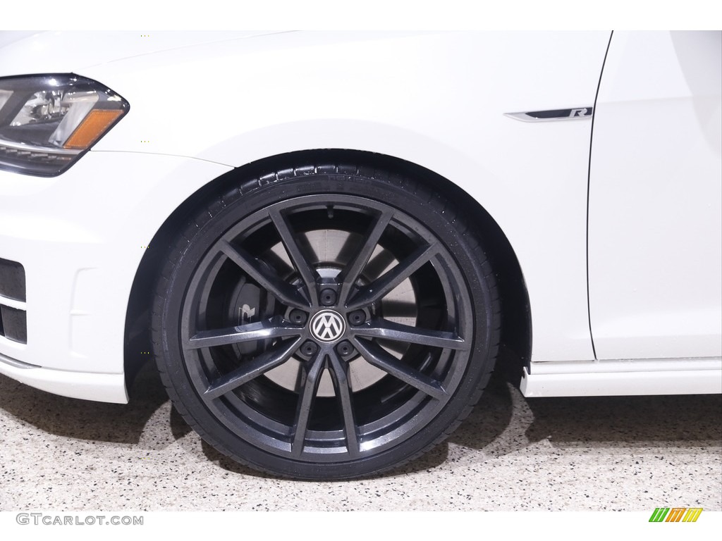 2017 Volkswagen Golf R 4Motion w/DCC. Nav. Wheel Photos