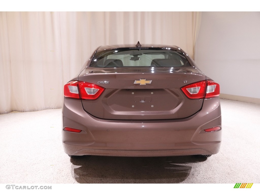 2019 Cruze LT - Oakwood Metallic / Jet Black/­Galvanized photo #18