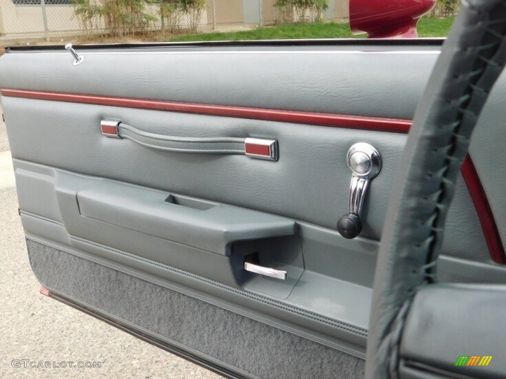 1985 Chevrolet El Camino Conquista Gray Door Panel Photo #143755953