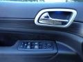 Diamond Black Crystal Pearl - Grand Cherokee Laredo 4x4 Photo No. 14