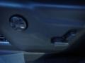 Diamond Black Crystal Pearl - Grand Cherokee Laredo 4x4 Photo No. 16