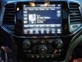 Diamond Black Crystal Pearl - Grand Cherokee Laredo 4x4 Photo No. 20