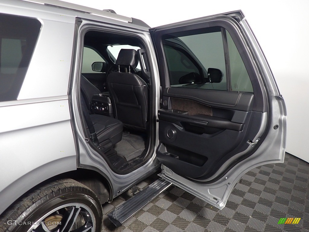 2020 Expedition Limited 4x4 - Iconic Silver / Ebony photo #42