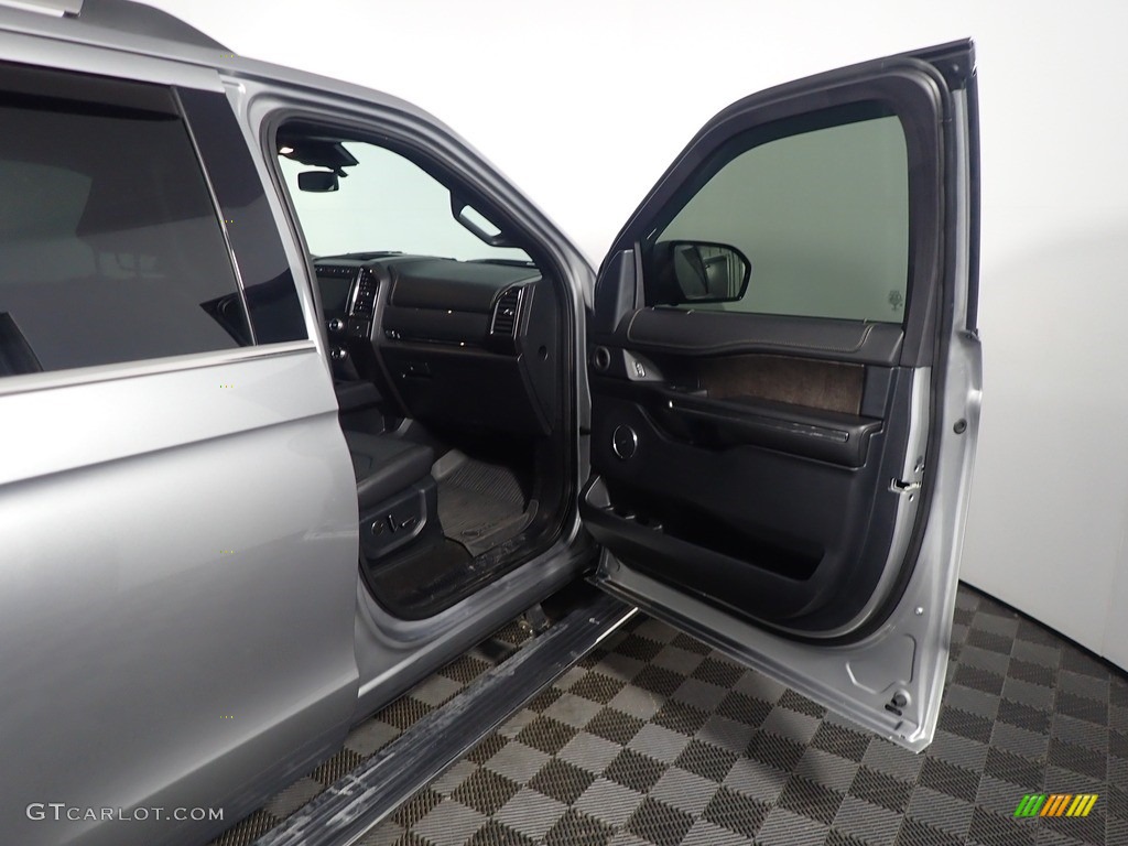 2020 Expedition Limited 4x4 - Iconic Silver / Ebony photo #44
